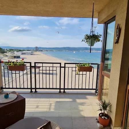 アパート Oasis *