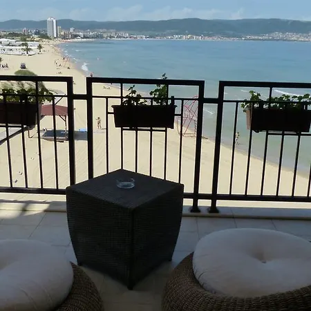 Oasis Apartamento Sunny Beach